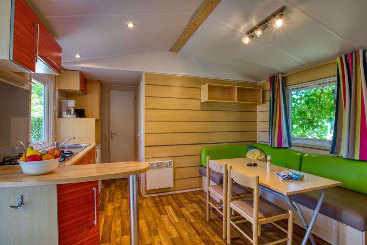 Camping Du Lac De Grolejac ภายนอก รูปภาพ